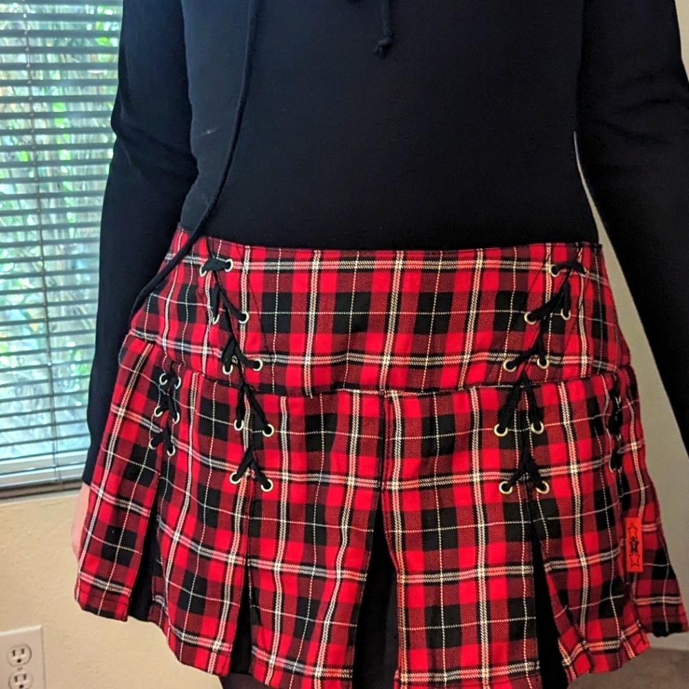 Red plaid mini skirt